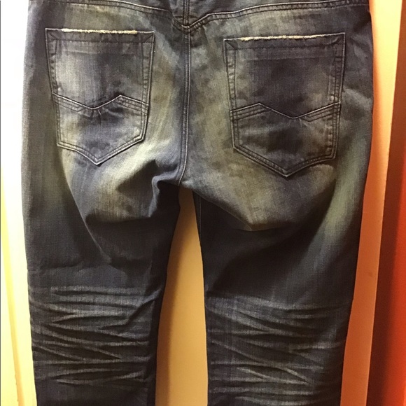 Jeans - Picture 2 of 3